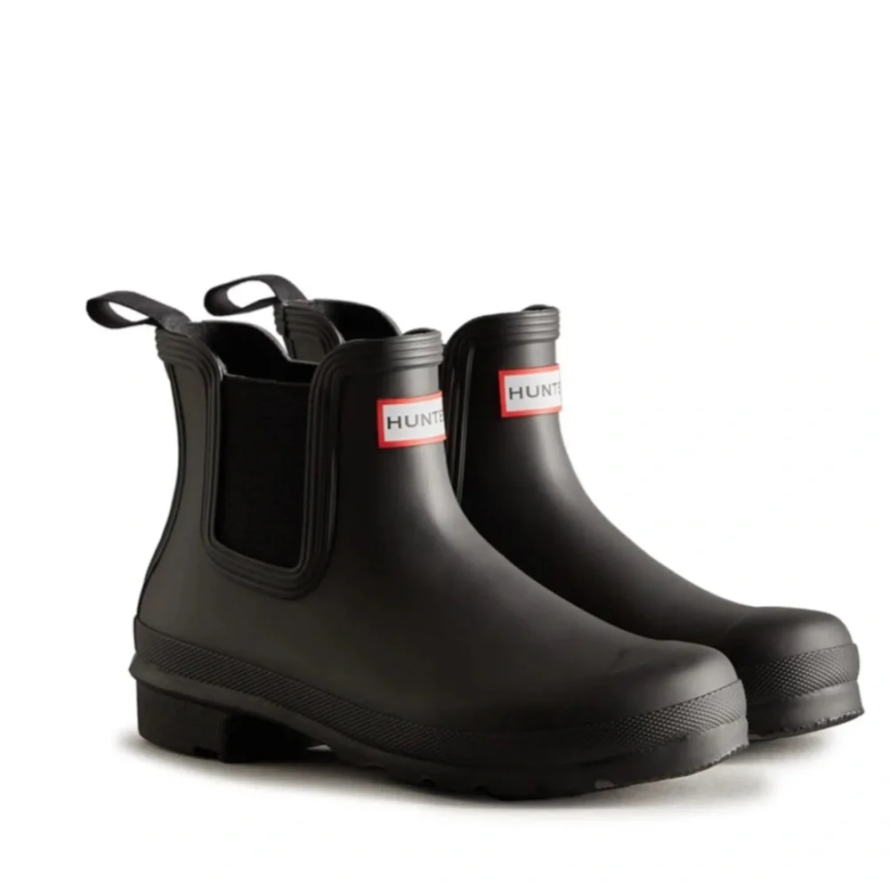 Hunter Classic Black Ankle Boots - Picture 1 of 7